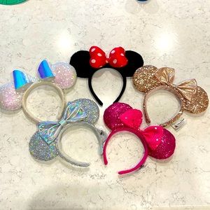 Lot of five authentic Disney Parks Minnie Ears